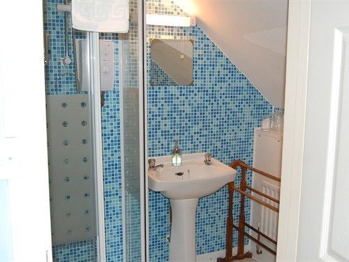 Glenan Lodge Guest House Tomatin Bagian luar foto